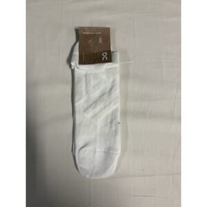 On Cloud Socks Running Performance Low Mens XXL White / Ivory US 13-14 1 Pair